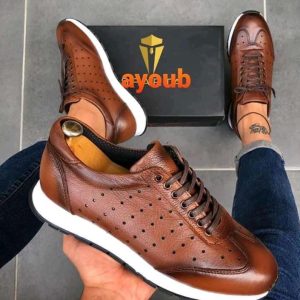 Sneaker en cuir tout couleur