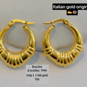 boucle d'oreille