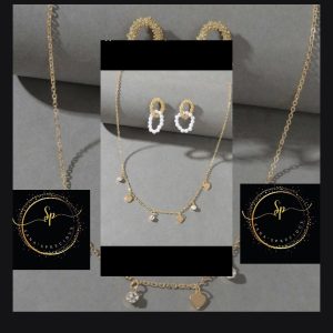 Ensemble collier et boucles d’oreilles