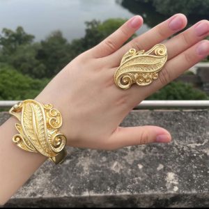 Ensemble bracelet et bague plaqué or