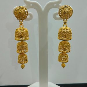 Boucle d'oreilles planqué or