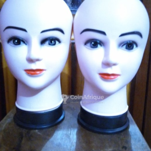 tete de mannequin pour coiffure