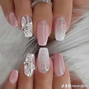 faux ongles
